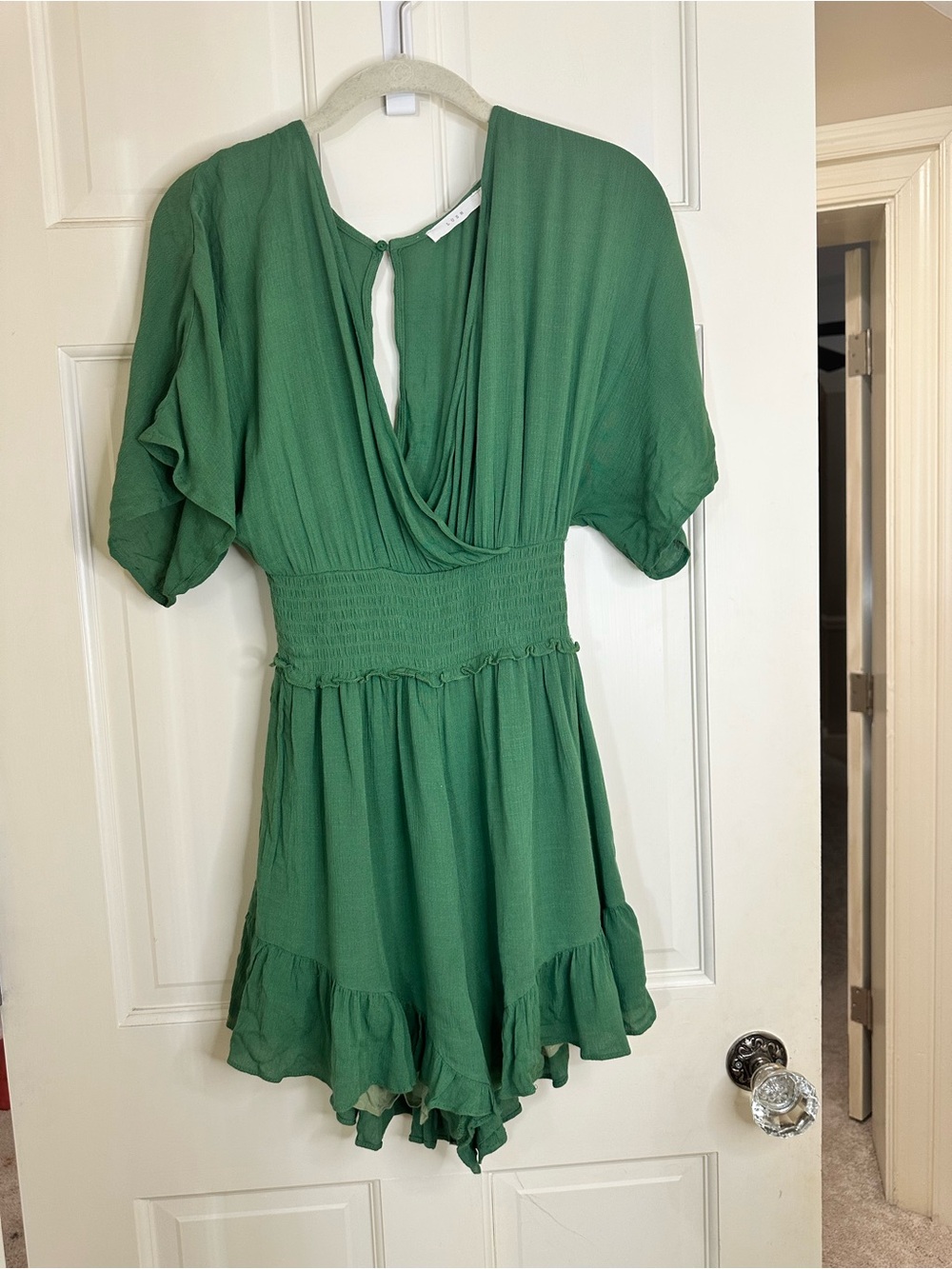 Lush Emerald Green V-Neck Smocked Waist Ruffle romper size small